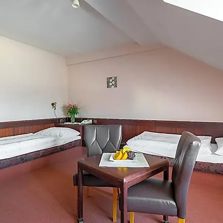 Hotel Floret Pruhonice