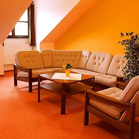 Floret Hotel Pruhonice